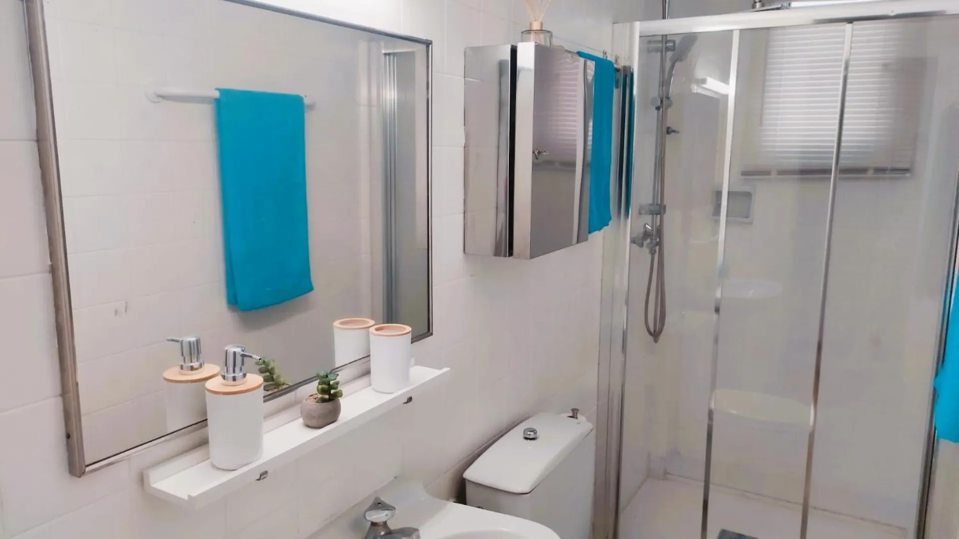 شقة Villa Service - Torre Barot 5º كالافيل